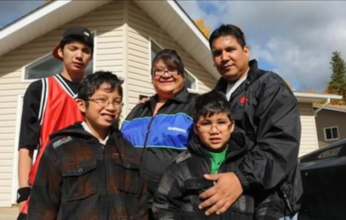 urban aboriginal family