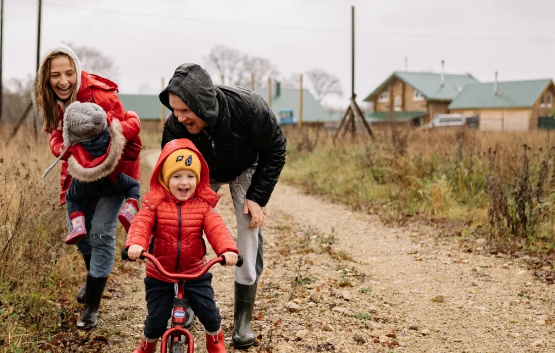 Investing in Ontario's housing infrastructure to support families.